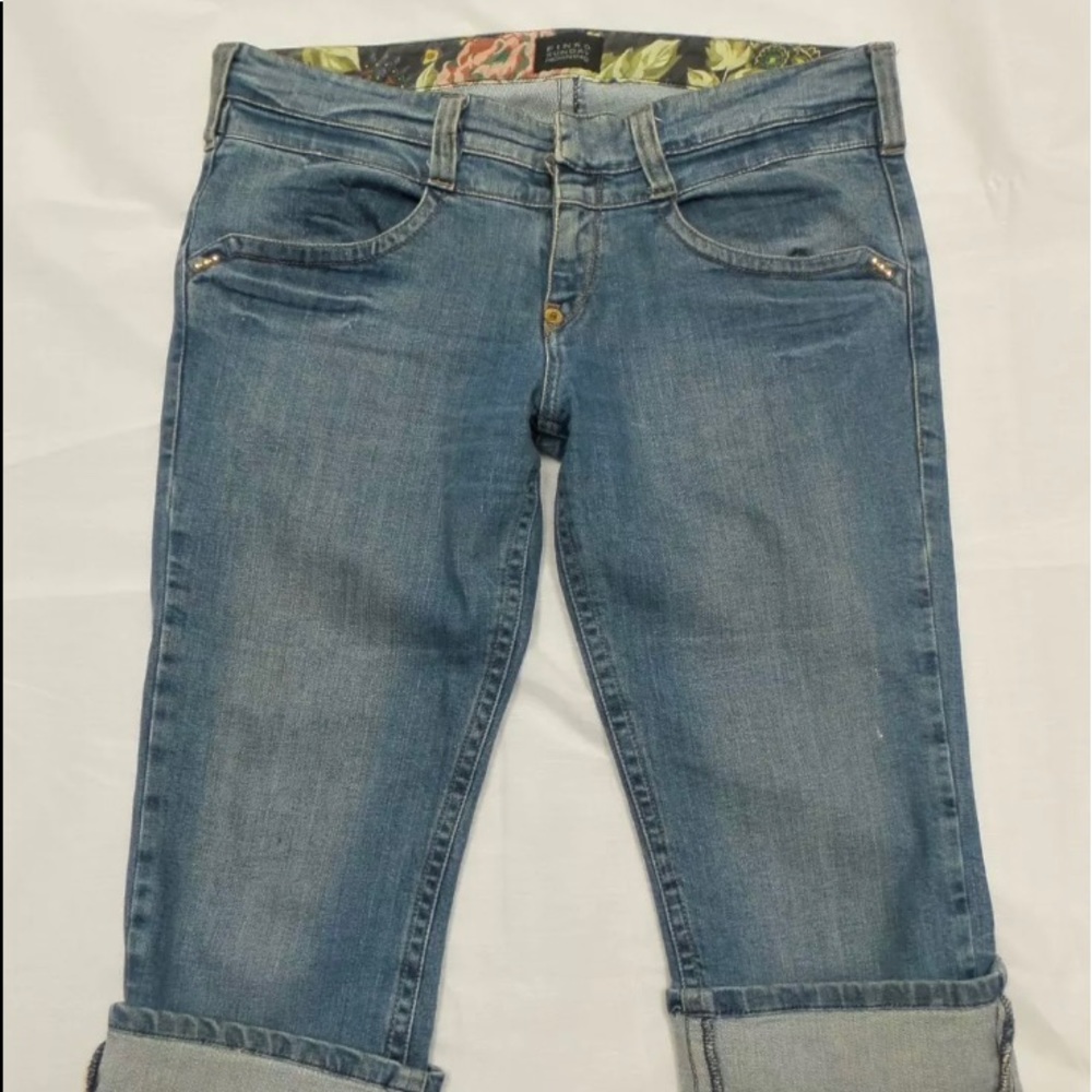 Pinko Blue stonewashed denim cropped cuffed jeans